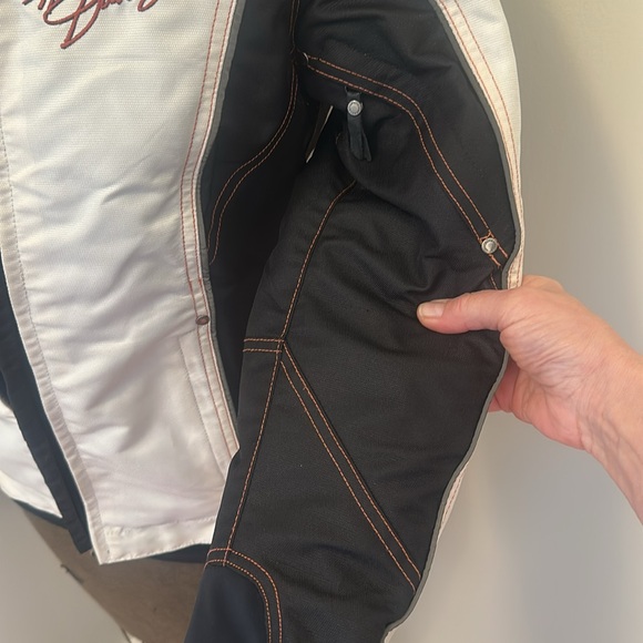 Harley-Davidson Riding Jacket - Picture 10 of 11